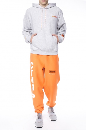 Bluza z wyszytym napisem, zdjęcie 2 Bluza z wyszytym napisem od Heron Preston